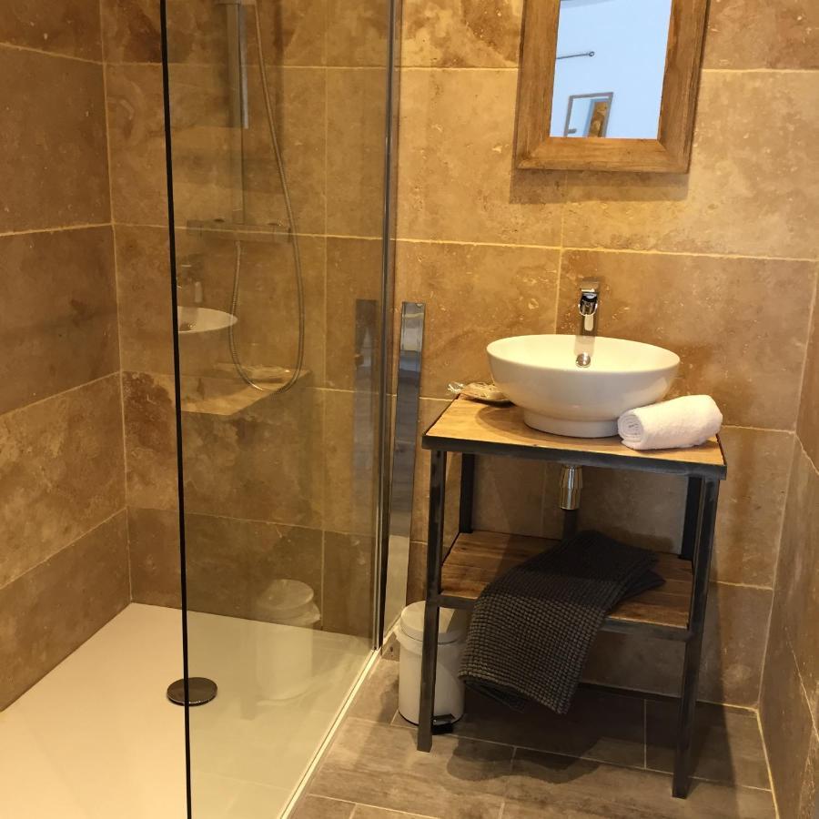 Mas D'Auzieres Bed & Breakfast Saint-Gilles  Ngoại thất bức ảnh